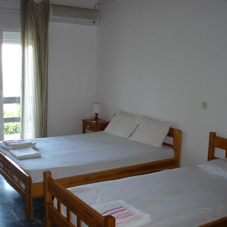 Ilias Appartements Tsaprounis Ellinika  Экстерьер фото
